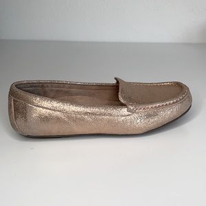 Vionic Debbie leather rose gold loafers moccasins